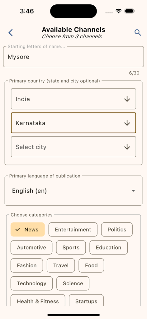 Tikker News - Interface do aplicativo Tikker News mostrando filtros para canais de notícias por localização, idioma e categoria como Notícias, Política e Esportes.