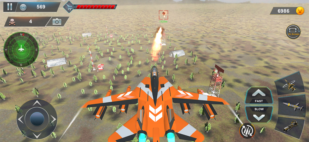 Airplane War Fighter Jet Games - Captura de pantalla del juego de un avión de combate naranja participando en un combate aéreo