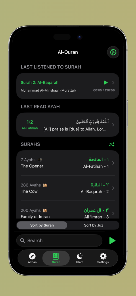 Der Koranbereich der Al-Islam-App, der Lese- und Hörverlauf in einer sauberen dunklen Benutzeroberfläche anzeigt