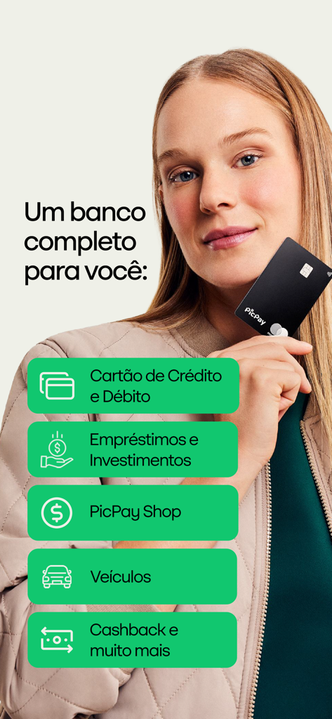 Uma mulher segurando um cartão de crédito PicPay ao lado de uma lista de serviços bancários, incluindo empréstimos, investimentos e cashback