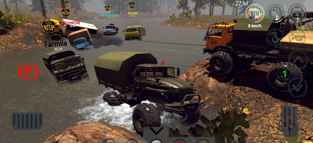 RTHD Offroad online 2025 - Múltiples camiones navegando por un cruce de río fangoso en el modo multijugador en línea de RTHD Offroad.