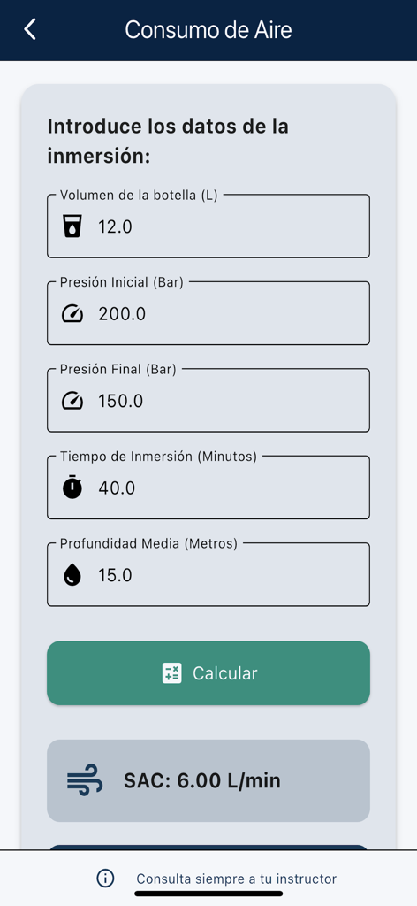 Pantalla de cálculo de consumo de aire en la aplicación Calculadora de Buceo que muestra los resultados de la tasa SAC basados en la presión de la botella y la profundidad.