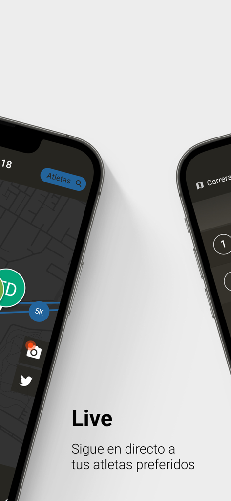 Mobile app interface showing real-time live tracking of athletes on a race map for the Media Maratón del Mar event.