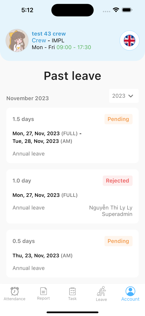 IMPL ERP - Interfaz de la aplicación móvil IMPL ERP que muestra una lista de solicitudes de licencia anual pasadas con etiquetas de estado pendiente y rechazada