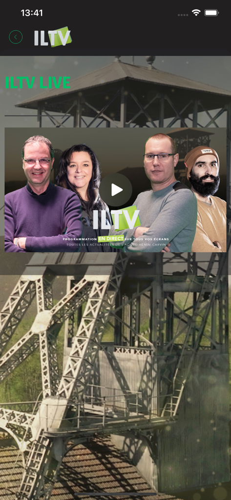 ILTV + - ILTv plusアプリのライブ放送画面、Hénin-Carvin地域のニュースキャスターが表示されています