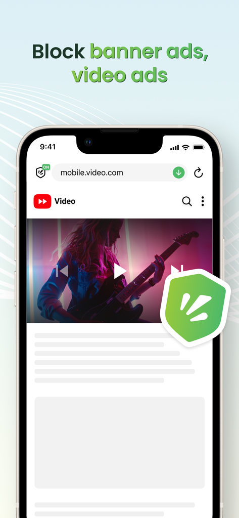 Cốc Cốc: Web Browser & Adblock - Interfaz del navegador móvil Cốc Cốc demostrando las funciones de bloqueo de anuncios de video y banners con un icono de escudo verde