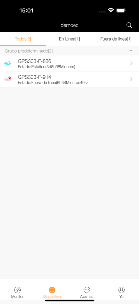 Pantalla de lista de dispositivos en la aplicación La Casa Del GPS mostrando el estado de rastreo en tiempo real de motocicletas