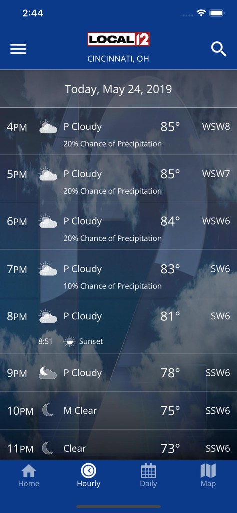 Visualização da previsão do tempo horária no aplicativo WKRC WX para Cincinnati, mostrando temperatura e chances de precipitação
