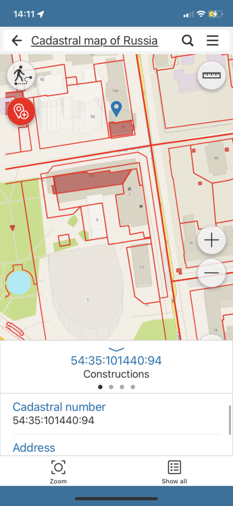 CoGIS Mobile - CoGIS Mobile app interface showing a cadastral map with property details