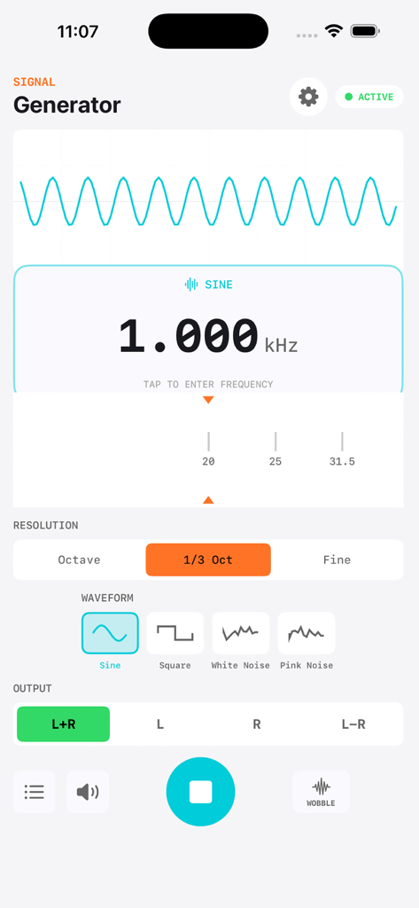 Interfaccia dell'app Signal Generator che mostra un'onda sinusoidale di un kilohertz e oscilloscopio in tempo reale