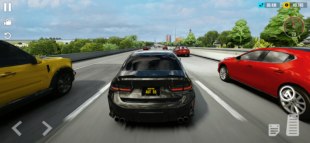 Car Driving Simulator Car Game - Vista de gameplay em terceira pessoa de um carro esportivo preto correndo em uma estrada movimentada no Car Driving Simulator Car Game