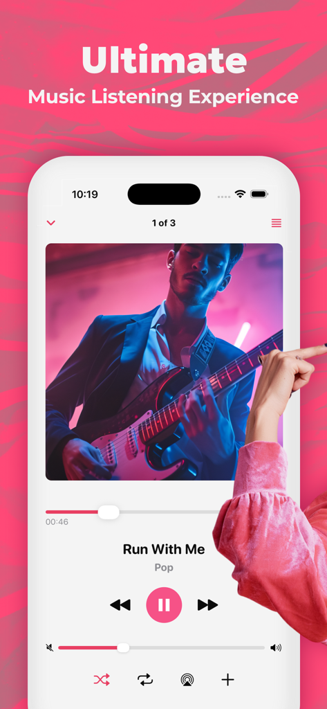 Pantalla de iPhone que muestra la interfaz del reproductor de música Tubidy FM con controles de reproducción y carátula de la canción