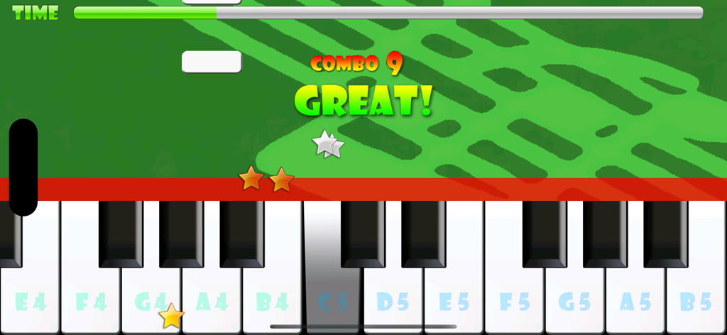 Piano Master FREE - Piano Master FREE gameplay showing a virtual keyboard with falling tiles and combo score.