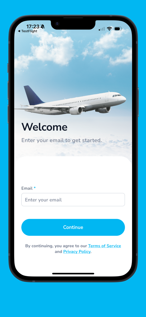 Willkommensbildschirm der TravelUp App mit einem Flugzeug-Hintergrund und einem E-Mail-Eingabefeld für den Einstieg.