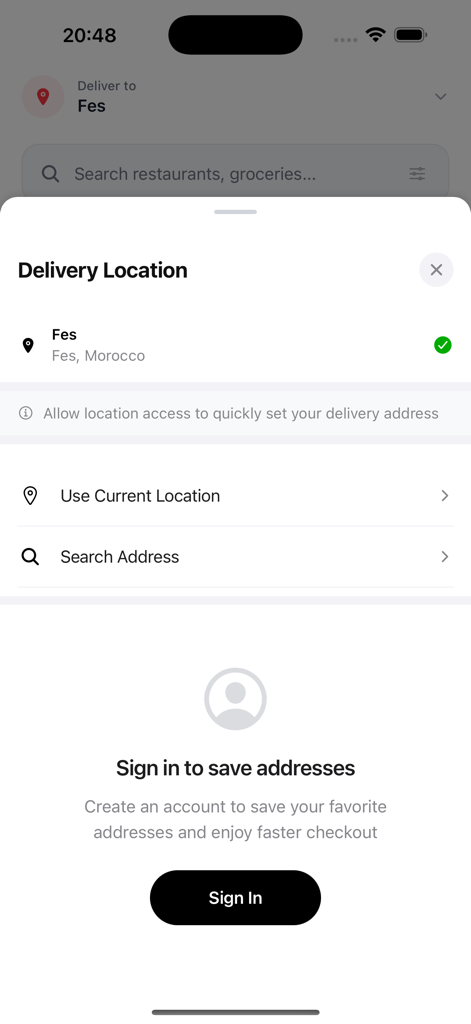 Yumlo App-Bildschirm zur Auswahl des Lieferortes, der Fes, Marokko zeigt