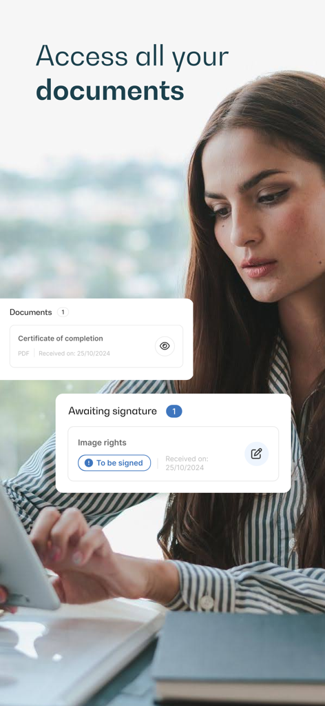 Edusign Student - A student using the Edusign app to access certificates and sign educational documents electronically.