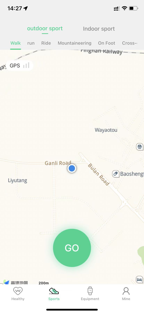 GFit Proアプリのスクリーンショット、緑色の開始ボタンが表示された屋外ウォーキングアクティビティマップ