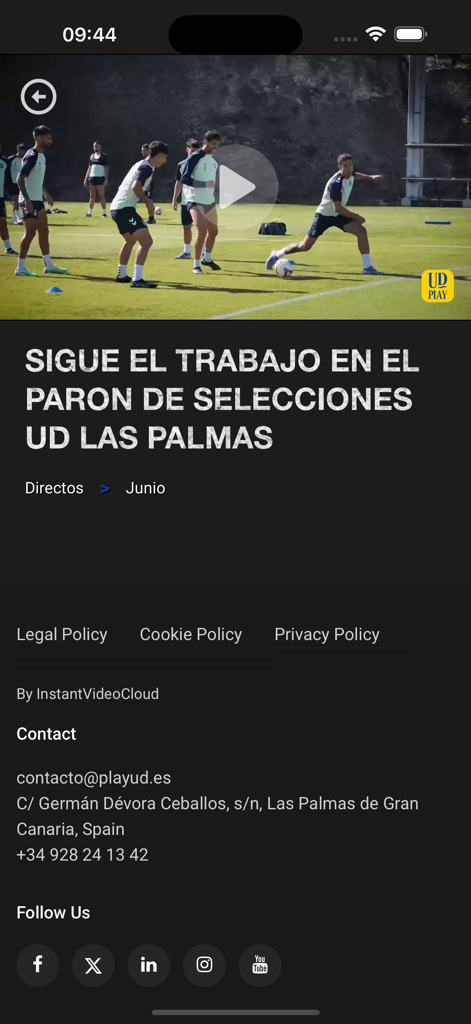 UD Play - Pantalla de la aplicación móvil UD Play que muestra un video de entrenamiento de fútbol y información de contacto del club