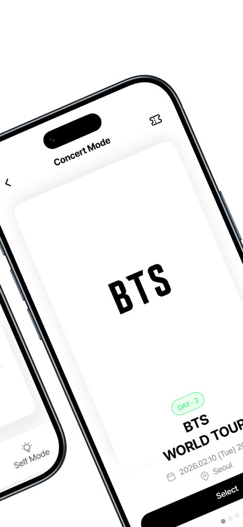 BTS Official Light Stick Ver.4 - Una pantalla de smartphone mostrando la interfaz del Modo Concierto para la aplicación BTS Official Light Stick con información de la gira mundial.