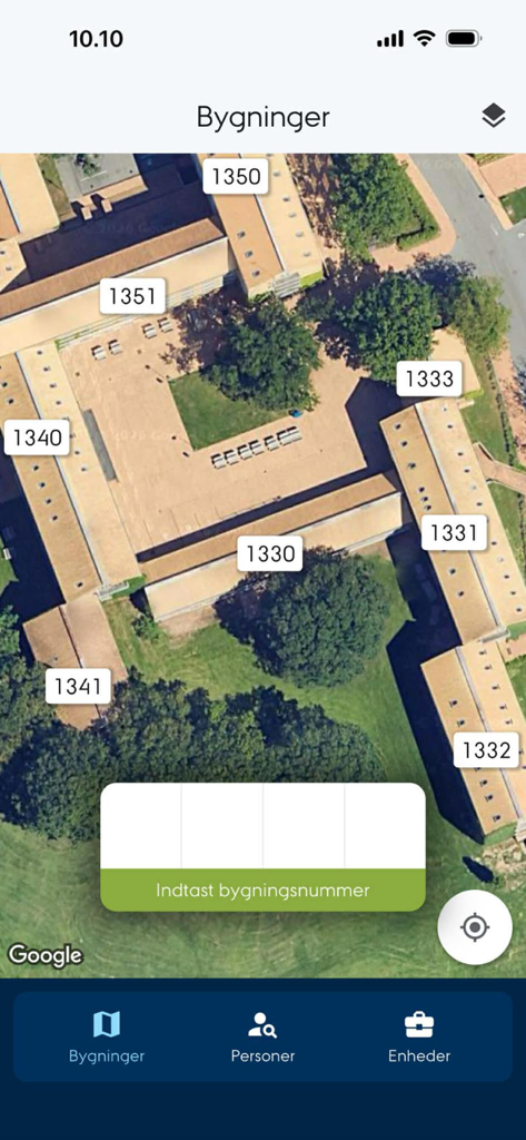 AU Find - Interactive aerial map of Aarhus University campus showing building numbers in the AU Find app