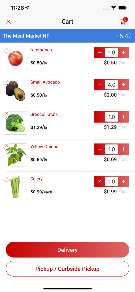 The Meat Market - The Meat Market 앱 장바구니 인터페이스로 복숭아, 아보카도와 같은 농산물 품목과 배송 또는 픽업 옵션이 표시됩니다.