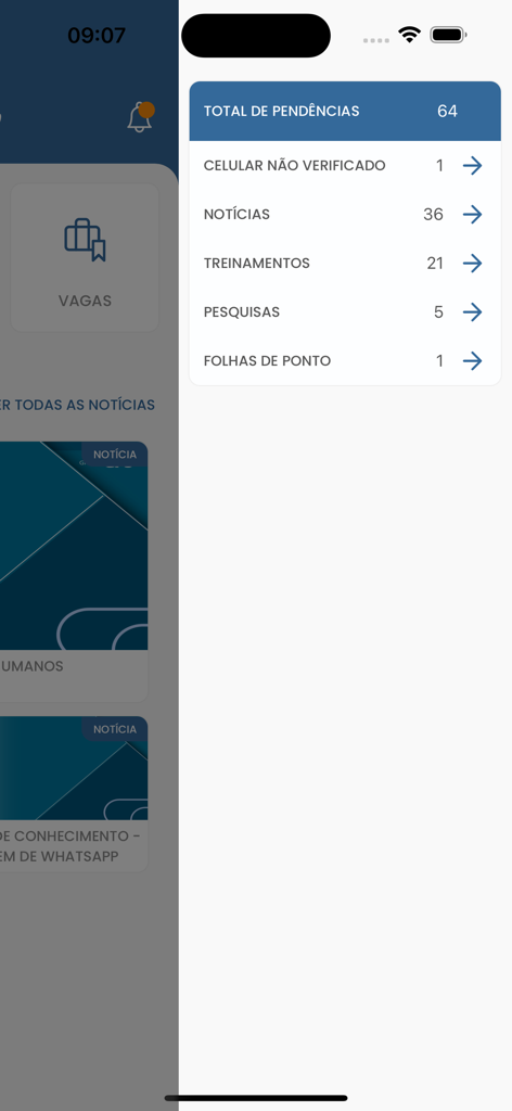 GPSvc - Menu de notificações do aplicativo móvel GPSvc mostrando tarefas pendentes para novas notícias, treinamentos e pesquisas