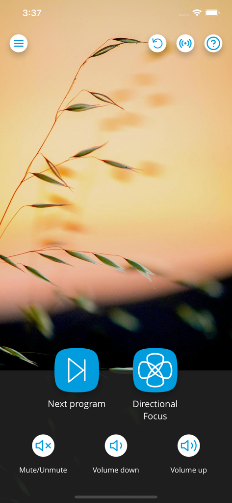 Interface de l'application Widex Tonelink montrant les options de télécommande pour aides auditives comme le volume et la mise au point directionnelle
