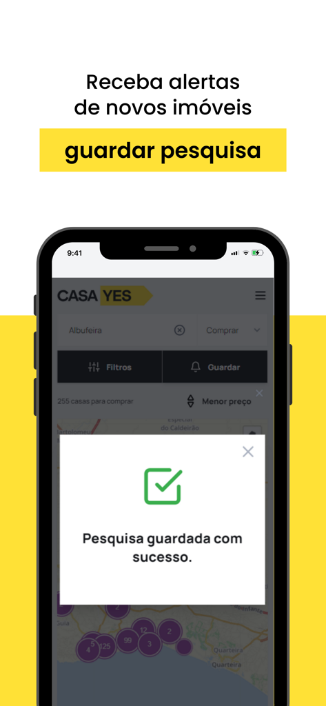 Uno smartphone che visualizza l'app Portal Casa Yes con una conferma di ricerca salvata per avvisi immobiliari.