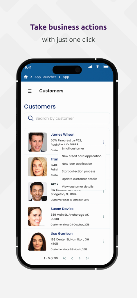 Captura de tela do aplicativo Bizagi mostrando uma lista de clientes e um menu de ações de negócios.