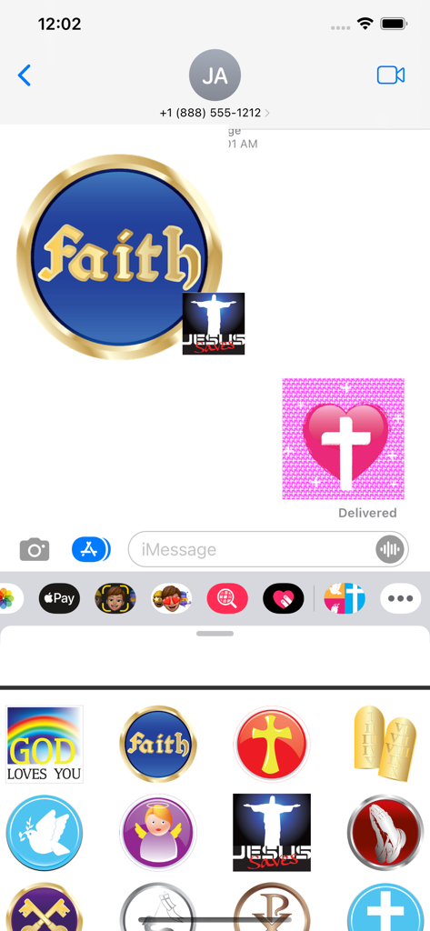 Pegatinas y emojis de fe cristiana que se muestran en una conversación de iMessage