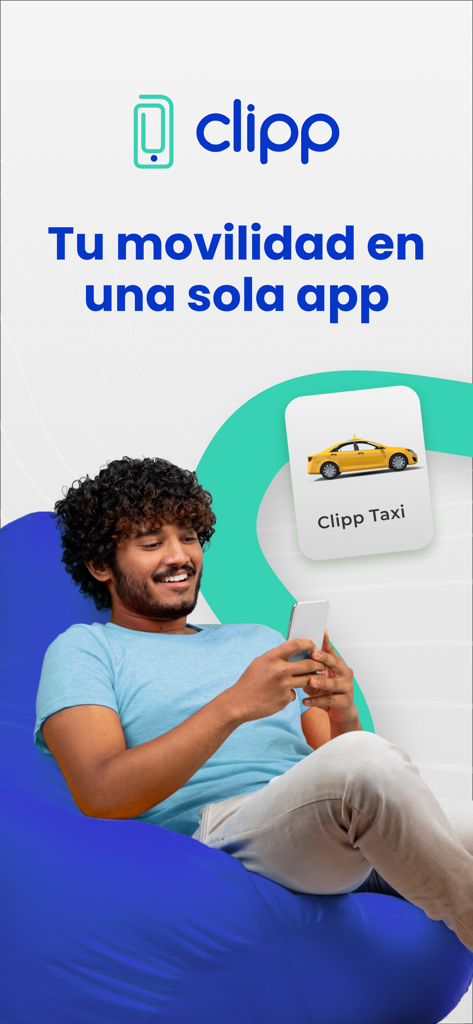 Clipp - Movilidad - A young man smiling while using his smartphone to access the Clipp mobility app for taxi and transport services.