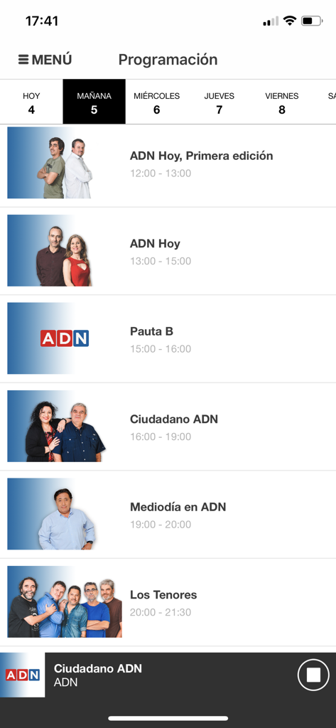 ADN Radio para iPhone - Pantalla del horario de programación de ADN Radio que muestra programas y presentadores de radio chilenos