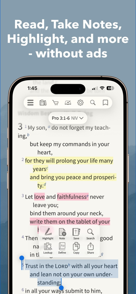 NIV Bible App + - NIV聖書アプリが表示されたスマートフォンの画面。箴言からのハイライトされた聖句と、メモや検索などの様々な学習ツールが表示されています。