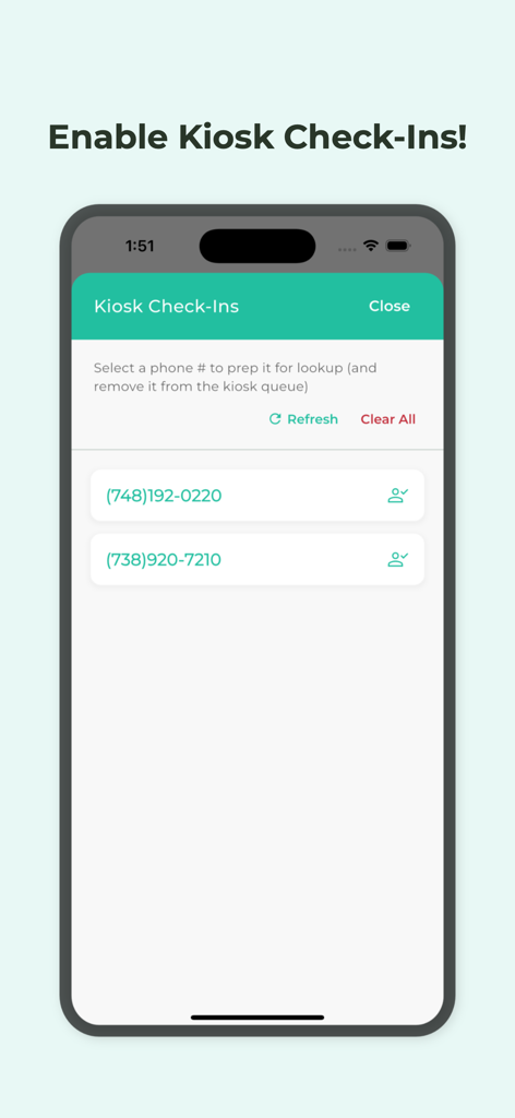 Snap Loyalty App-Oberfläche, die eine Liste von Kundentelefonnummern in der Kiosk-Check-in-Warteschlange anzeigt