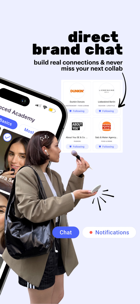 Refluenced - Ein Influencer filmt Inhalte, während er die Refluenced App benutzt, um direkt mit Marken wie Dunkin und Burger King zu chatten