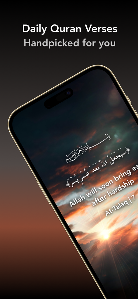 Un smartphone mostrando un verso coránico diario seleccionado a mano en inglés y árabe sobre un hermoso fondo de amanecer