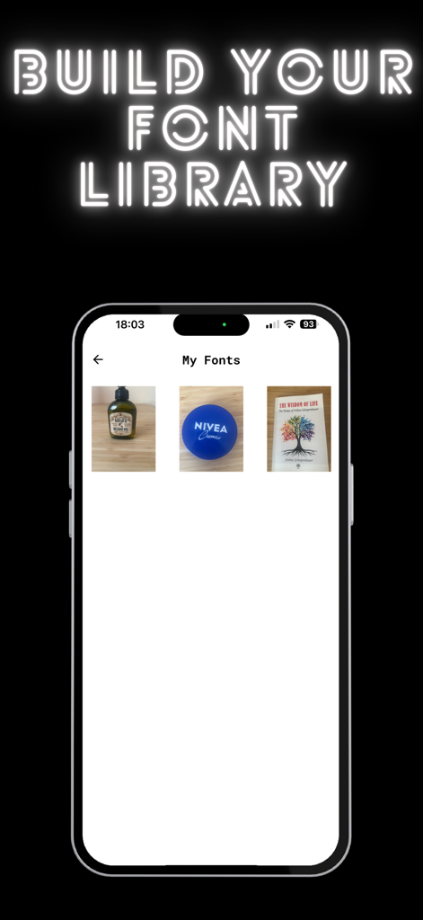 Interfaccia dell'app mobile che mostra una libreria di font personale con immagini scansionate di prodotti e libri