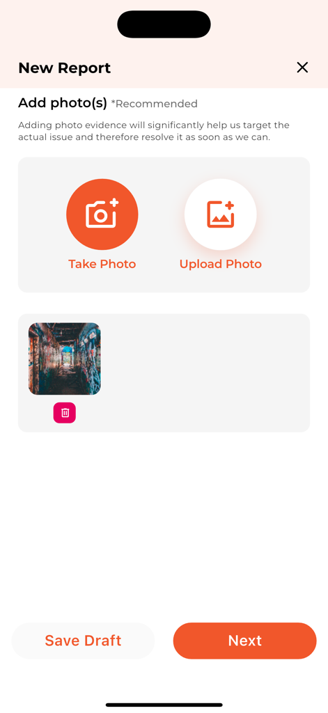 Bildschirm zum Hinzufügen von Fotobeweisen zu einer Meldung in der Antenno-App