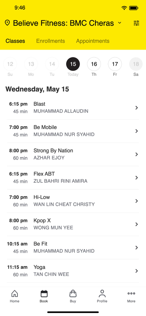 Believe Fitness Asia - Interfaz de la aplicación móvil Believe Fitness Asia que muestra un horario diario de clases de fitness, incluyendo Yoga y HIIT