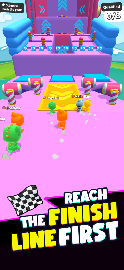 Rumble Rush: Runner Game - Personagens coloridos correndo em direção à linha de chegada em um jogo de percurso de obstáculos multijogador.