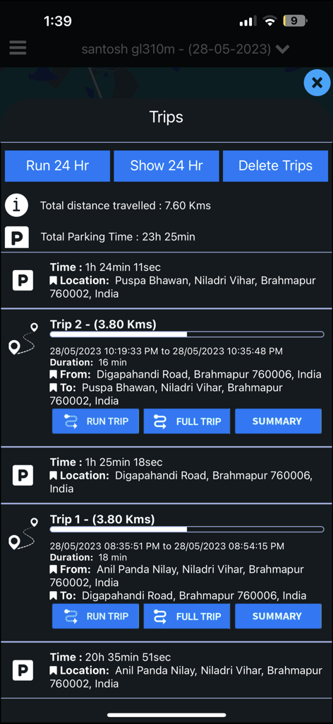 Amcrest GPS Pro 앱이 거리 및 주차 시간을 포함한 상세한 여행 로그 목록을 표시합니다.