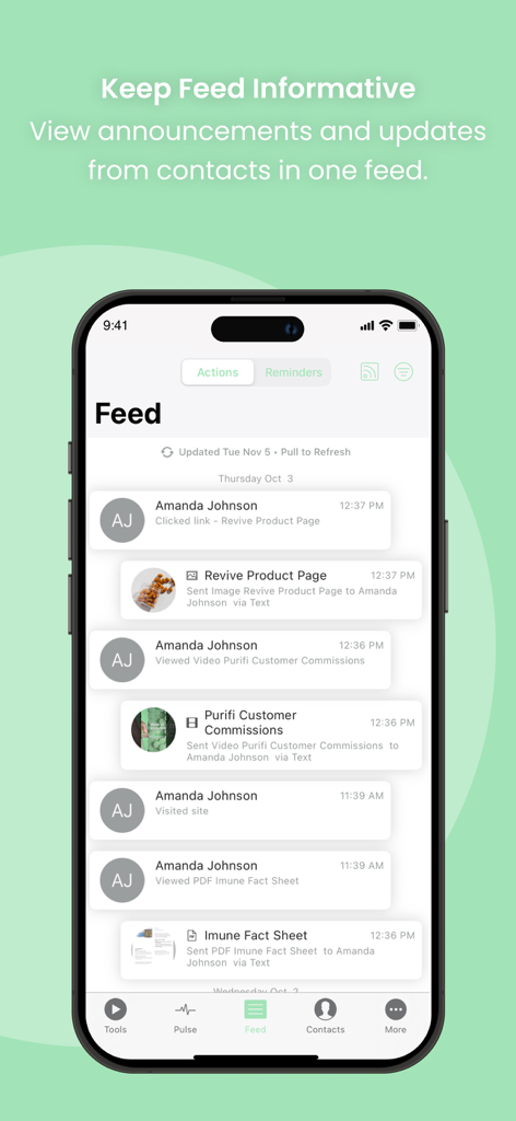 THREE International - Interfaccia dell'app mobile che mostra un feed in tempo reale delle interazioni dei contatti, inclusi clic sui link e visualizzazioni di video per il monitoraggio delle vendite.