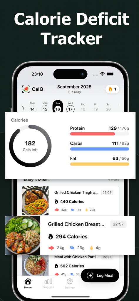 Captura de pantalla de la aplicación CalMeal que muestra un panel de seguimiento de déficit calórico con objetivos diarios de macros y una lista de comidas registradas