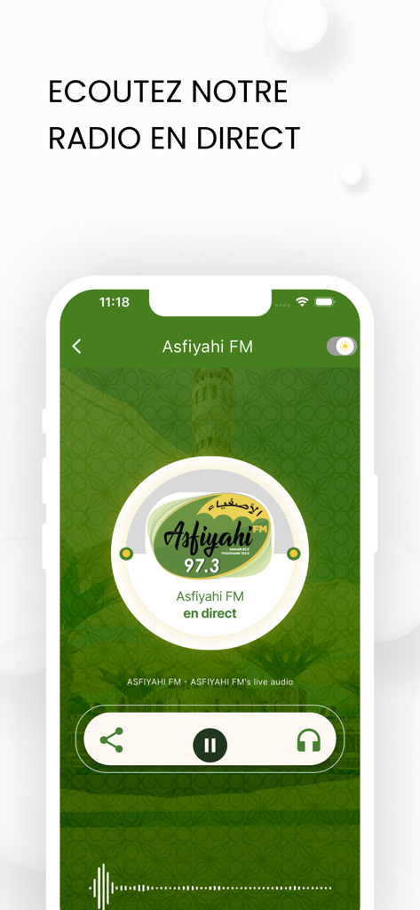 Asfiyahi TV | FM | Actu - Asfiyahi FM live radio streaming interface showing the play controls and Senegalese religious branding