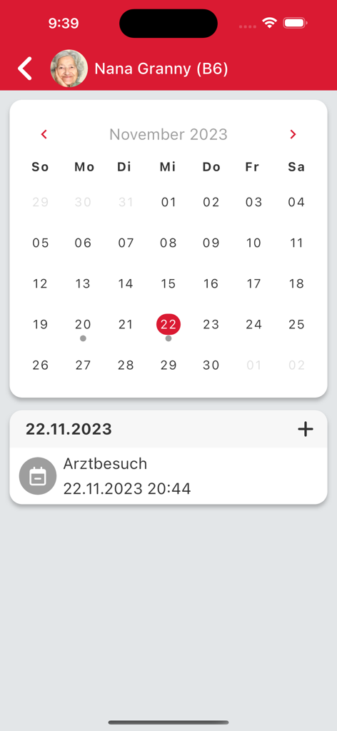 James App - James App-Kalenderschnittstelle, die einen geplanten medizinischen Termin für einen Seniorenbenutzer anzeigt.