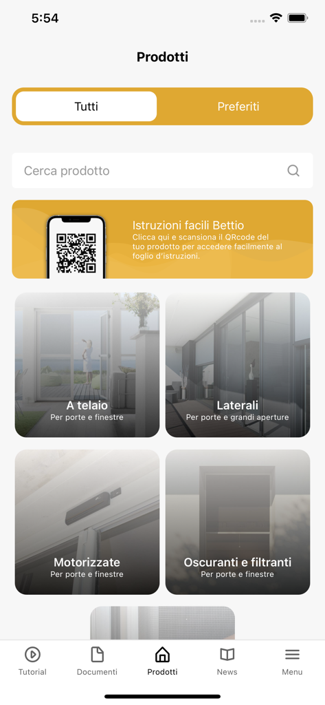 Schermata di selezione prodotti dell'app Bettio Zanzariere che mostra varie categorie di zanzariere come opzioni con telaio e motorizzate.