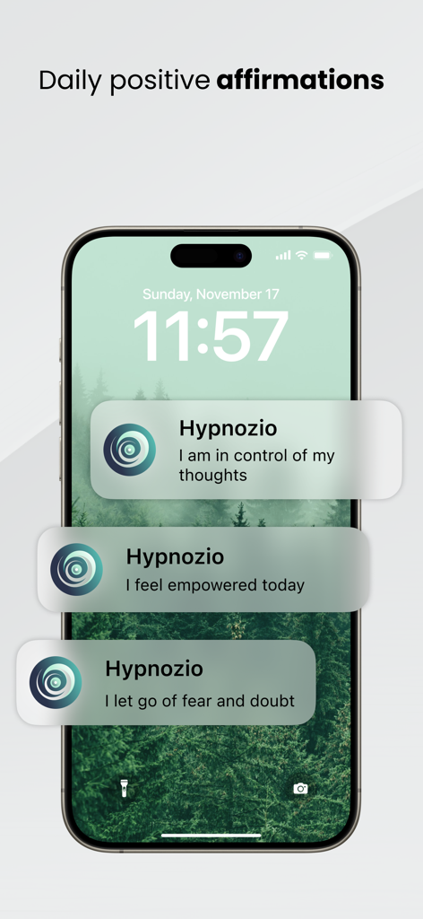 Écran de verrouillage de l'iPhone affichant des notifications quotidiennes d'affirmations positives de l'application Hypnozio.