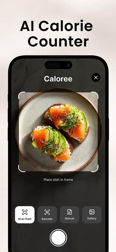 Caloree: AI Calorie Counter - Interfaz de la aplicación Caloree que muestra el reconocimiento de comidas por IA para salmón y tostada de aguacate