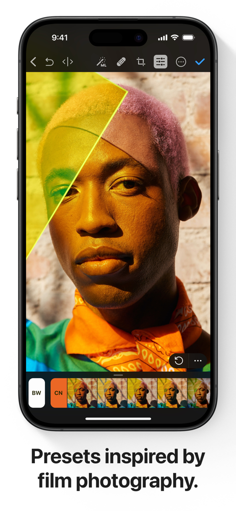 Photomator – Photo Editor - ポートレート編集用のプロフェッショナルなフィルム風プリセットを表示するiPhone上のPhotomatorアプリのインターフェイス。