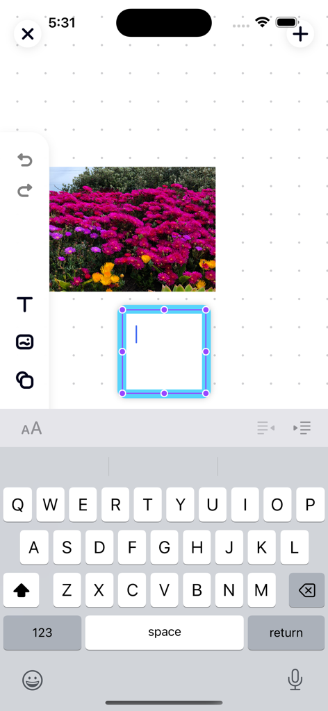 XNote-infinite boards & notes - XNoteアプリのスクリーンショット。無限のボードに花の画像とテキストボックスがグリッド背景で編集されている様子を表示。